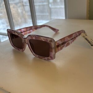 DIFF Purple Sunglasses